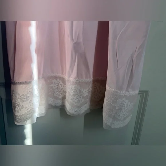 Slip pink 50s vintage Elegant Pink Lace trim Dress adjustable strap lightweight - Picture 3 of 14